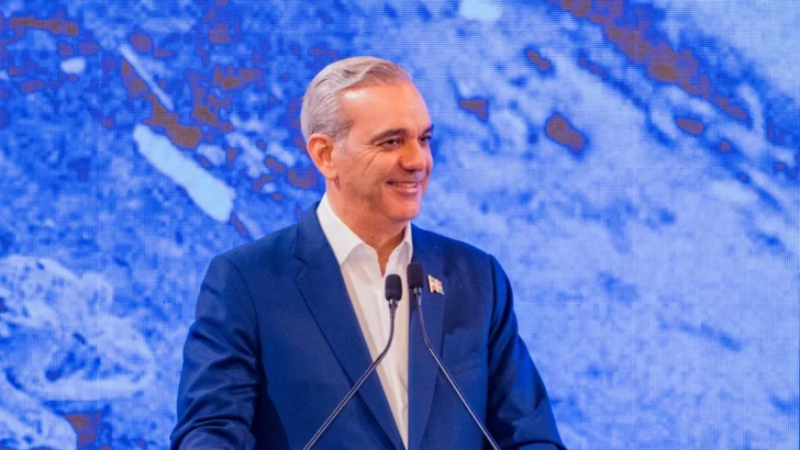 Luis Abinader relanza “La Semanal” con un nuevo concepto