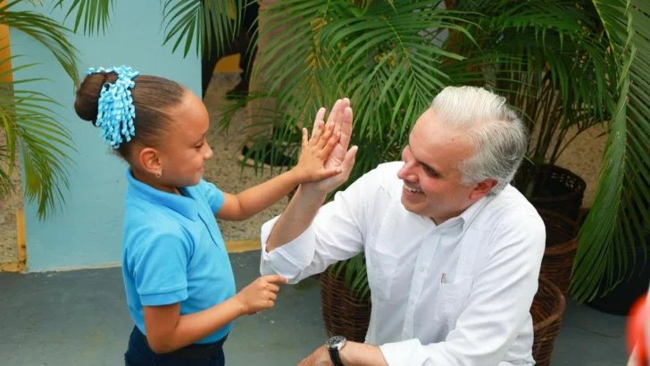 Luis Miguel De Camps instruye aumento de psicólogos y orientadores en escuelas públicas Luis Miguel De Camps instruye aumento de psicólogos y orientadores en escuelas públicas