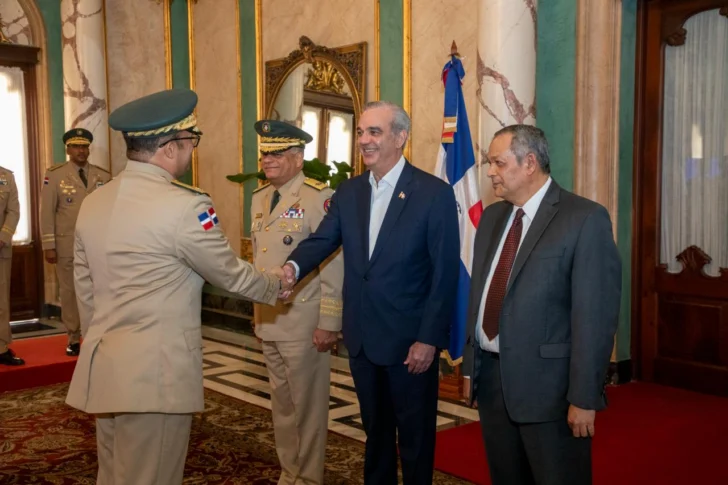 Juramentados nuevos comandantes del Ejército y la Fuerza Aérea y director de la Policía Nacional