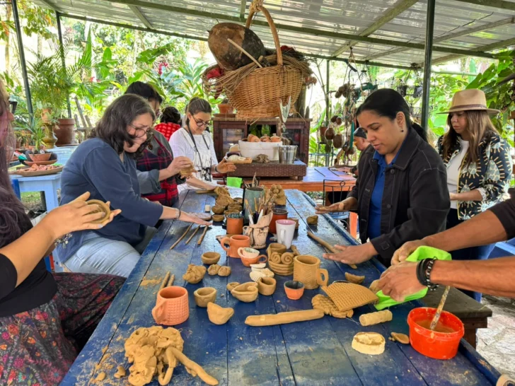 Crónica de un viaje hacia un sueño cumplido:  Visita a la Casa Taller de Desirée Cepeda