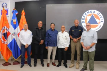 Carlos Manuel Paulino Cárdenas asume como director ejecutivo de la Defensa Civil Carlos Manuel Paulino Cárdenas asume como director ejecutivo de la Defensa Civil