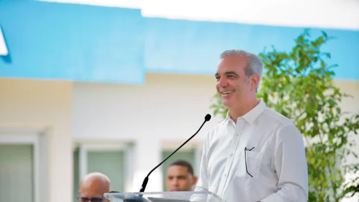 Abinader inaugurará este sábado obras viales, deportivas y educativas en Independencia y Barahona