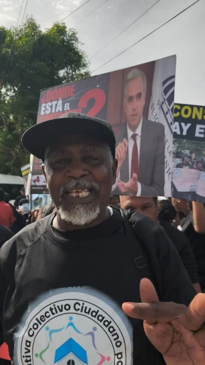 'Sin conserjes no hay escuela': protestas opacaron la apertura oficial del año lectivo