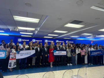 Casi 1,000 jóvenes dominicanos estudian gracias a Excelencia Popular, y el programa continúa Casi 1,000 jóvenes dominicanos estudian gracias a Excelencia Popular, y el programa continúa