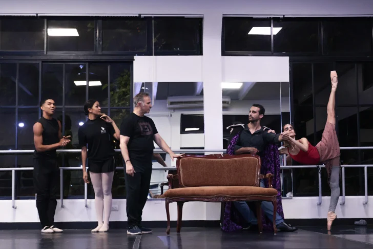 Una puerta abierta para los nuevos bailarines