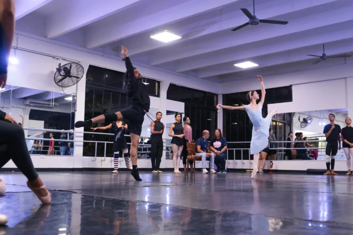 Una puerta abierta para los nuevos bailarines