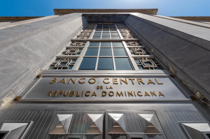 ABA respalda ratificación de Valdez Albizu y Clarissa de la Rocha en el Banco Central