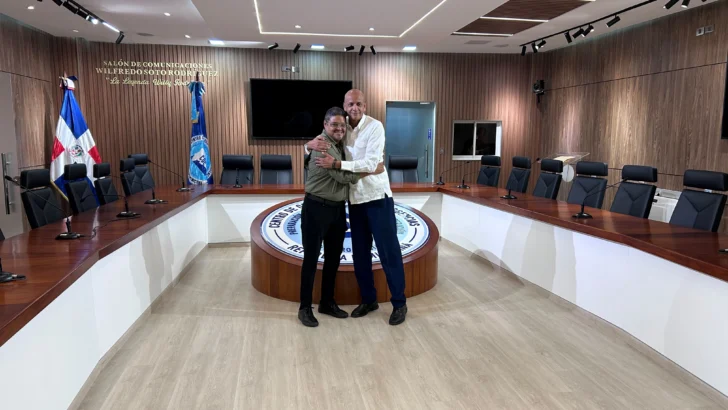 Erdwin Olivares asume la dirección del Centro de Operaciones de Emergencias