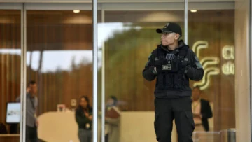 Detienen Fernando Cerimedo, asesor de presidentes de derecha en Sudamérica