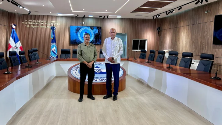 Erdwin Olivares asume la dirección del Centro de Operaciones de Emergencias