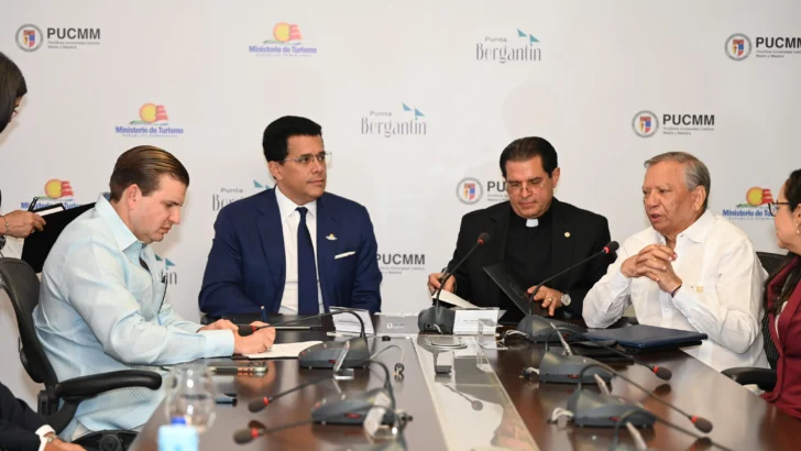 PUCMM y Punta Bergantín acuerdan medir impacto del proyecto turístico en Puerto Plata