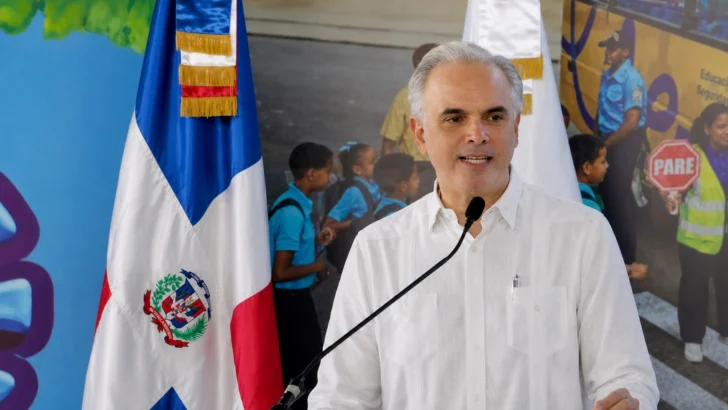 Mayoría respalda protocolo de Educación, pero persisten críticas al Ministerio