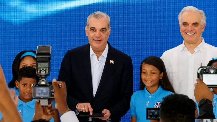Un nuevo año escolar en marcha: República Dominicana abre el año escolar con más de dos millones de estudiantes Un nuevo año escolar en marcha: República Dominicana abre el año escolar con más de dos millones de estudiantes