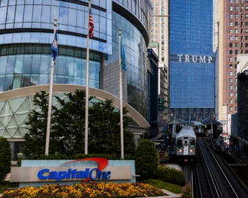 Banco cerró cuentas de Organización Trump por posible lavado de dinero Banco cerró cuentas de Organización Trump por posible lavado de dinero