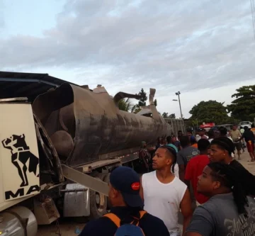 Muere tercera víctima de la explosión de un camión tanquero en Haina
