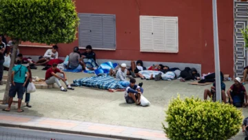 España: la crisis migratoria de Ceuta acorrala al gobierno de Pedro Sánchez
