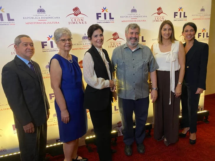 Pablo Mella gana el Premio Nacional Feria del Libro Eduardo León Jimenes 2026