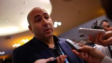 Fernando Cerimedo, el polémico asesor que tejió vínculos en la sombra con la derecha latinoamericana Fernando Cerimedo, el polémico asesor que tejió vínculos en la sombra con la derecha latinoamericana