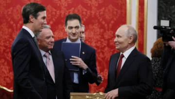 Los emisarios de Trump hablan con Putin sobre Los emisarios de Trump hablan con Putin sobre