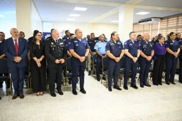 PN capacita a 80 agentes en análisis de escena del crimen y conducta criminal