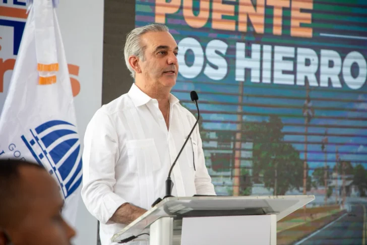 Abinader inaugura puentes Los Hierros y Galeón en Peravia para fortalecer conectividad y producción agrícola