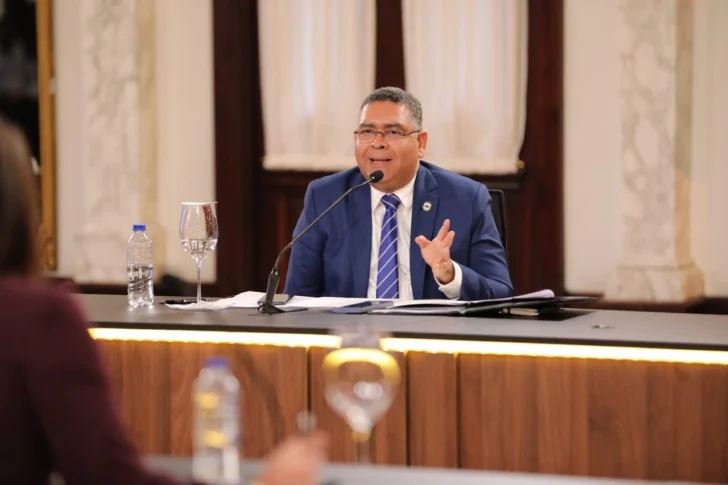 Gobierno afirma pobreza monetaria bajó 2.9 puntos en el segundo trimestre de 2026