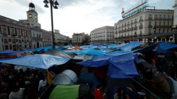 España: El Gobierno paralizará los desalojos hasta 2030 ante las protestas por la crisis de la vivienda