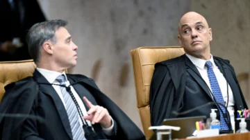 Guerra abierta en el Supremo de Brasil: la crisis judicial estalla a un mes de las elecciones Guerra abierta en el Supremo de Brasil: la crisis judicial estalla a un mes de las elecciones