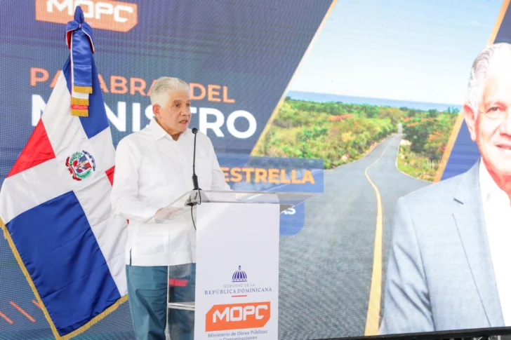 Tras 25 años de reclamos, Gobierno entrega carretera de Boca de Chavón