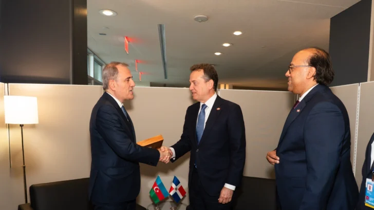 Dominicanos podrán viajar a Azerbaiyán sin visa por hasta 90 días