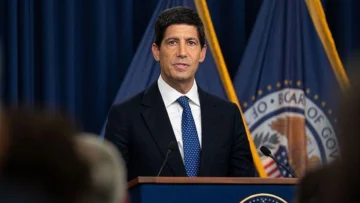 La Reserva Federal de EE.UU. desafía a Trump y aumenta las tasas de interés por primera vez en 3 años: ¿qué consecuencias tendrá la medida? La Reserva Federal de EE.UU. desafía a Trump y aumenta las tasas de interés por primera vez en 3 años: ¿qué consecuencias tendrá la medida?