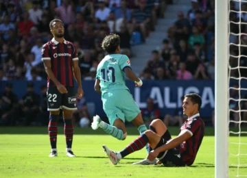 Lamine Yamal lidera la victoria del Barça ante un correoso Levante