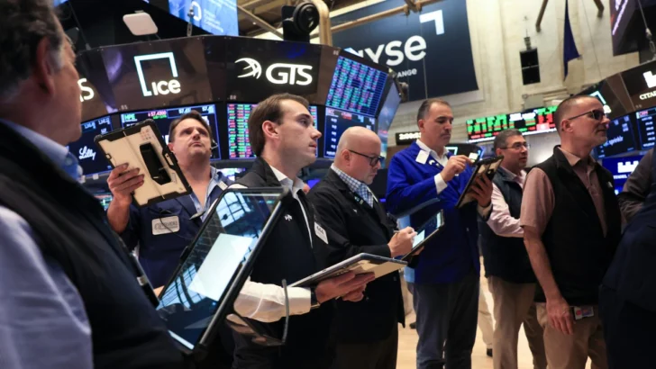 Wall Street cierra en verde y el Nasdaq marca récord con el repunte de las empresas de IA