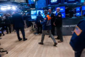 Wall Street cierra en rojo por la guerra en Oriente Medio.