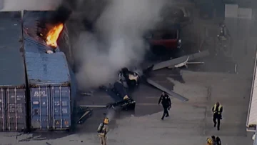 Al menos tres muertos: un helicóptero de NBC se estrella en Los Ángeles