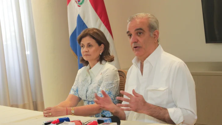 Abinader anuncia ampliación a cuatro carriles de la vía hacia Licey al Medio