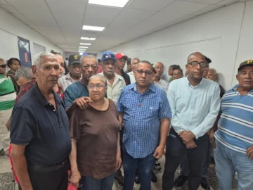 Afectados de Los Tres Brazos claman justicia a la espera del fallo este jueves Afectados de Los Tres Brazos claman justicia a la espera del fallo este jueves