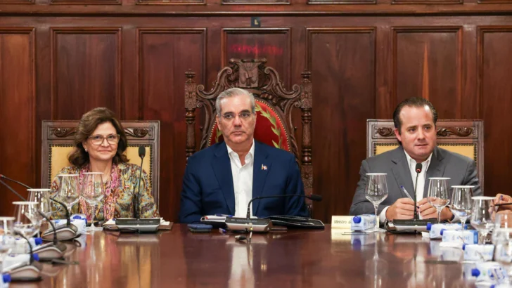 Presupuesto superaría por primera vez los RD$2 billones Presupuesto superaría por primera vez los RD$2 billones