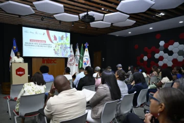 Intec, Cimtra y CNUS lanzan diplomado para prevenir discriminación y violencia en el trabajo Intec, Cimtra y CNUS lanzan diplomado para prevenir discriminación y violencia en el trabajo