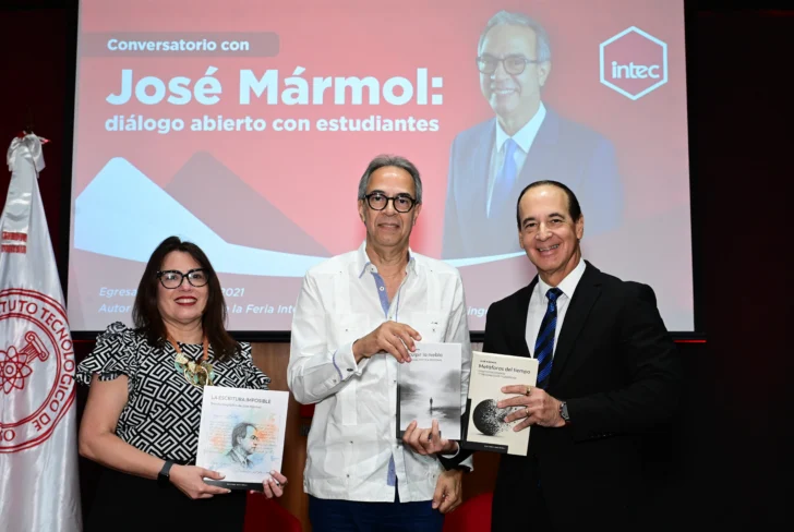 José Mármol llama a recuperar la lectura profunda frente a la inmediatez digital
