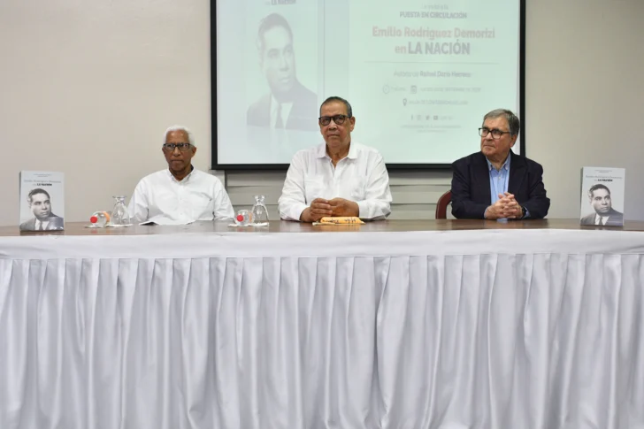 Ponen en circulación el libro 'Emilio Rodríguez Demorizi en La Nación' Ponen en circulación el libro 'Emilio Rodríguez Demorizi en La Nación'