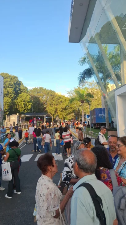 Fuerte temblor de 5.2 sacude Santo Domingo la tarde de hoy