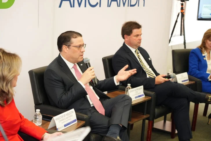 IA y mipymes: Sanz Lovatón plantea en EEUU elevar productividad y acceso a nuevos mercados