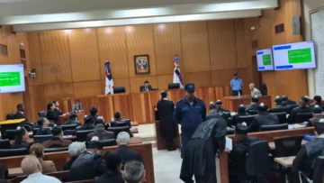 Abogados de víctimas cuestionan testimonio de empleado de Jet Set sobre filtraciones y trabajos de mantenimiento Abogados de víctimas cuestionan testimonio de empleado de Jet Set sobre filtraciones y trabajos de mantenimiento