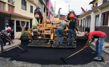 Expresidente del Codia propone a Abinader un Plan Nacional de Asfaltado para calles y comunidades