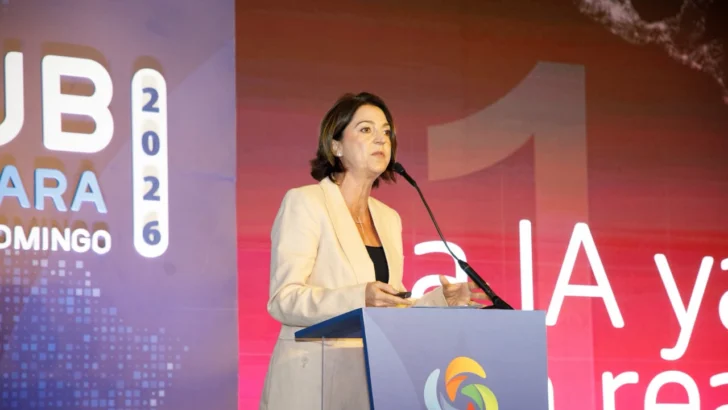 Inteligencia artificial ya se usa de forma masiva en empresas de Centroamérica y el Caribe, pero su adopción avanzada sigue rezagada