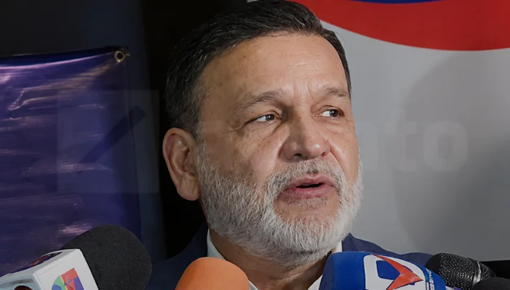 Comerciantes dominicanos amenazan con paro de 48 horas ante avance chino y falta de fiscalización