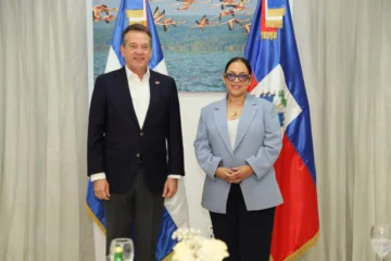 República Dominicana y Haití desarrollan agenda de trabajo sobre temas de interés bilateral República Dominicana y Haití desarrollan agenda de trabajo sobre temas de interés bilateral