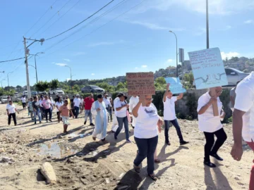 Comunidades religiosas reclaman saneamiento, aulas y protección para jóvenes Comunidades religiosas reclaman saneamiento, aulas y protección para jóvenes