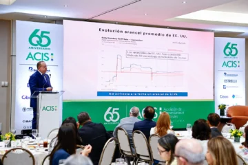 Magín Díaz plantea sostener la inversión pública pese al costo de amortiguar la crisis externa